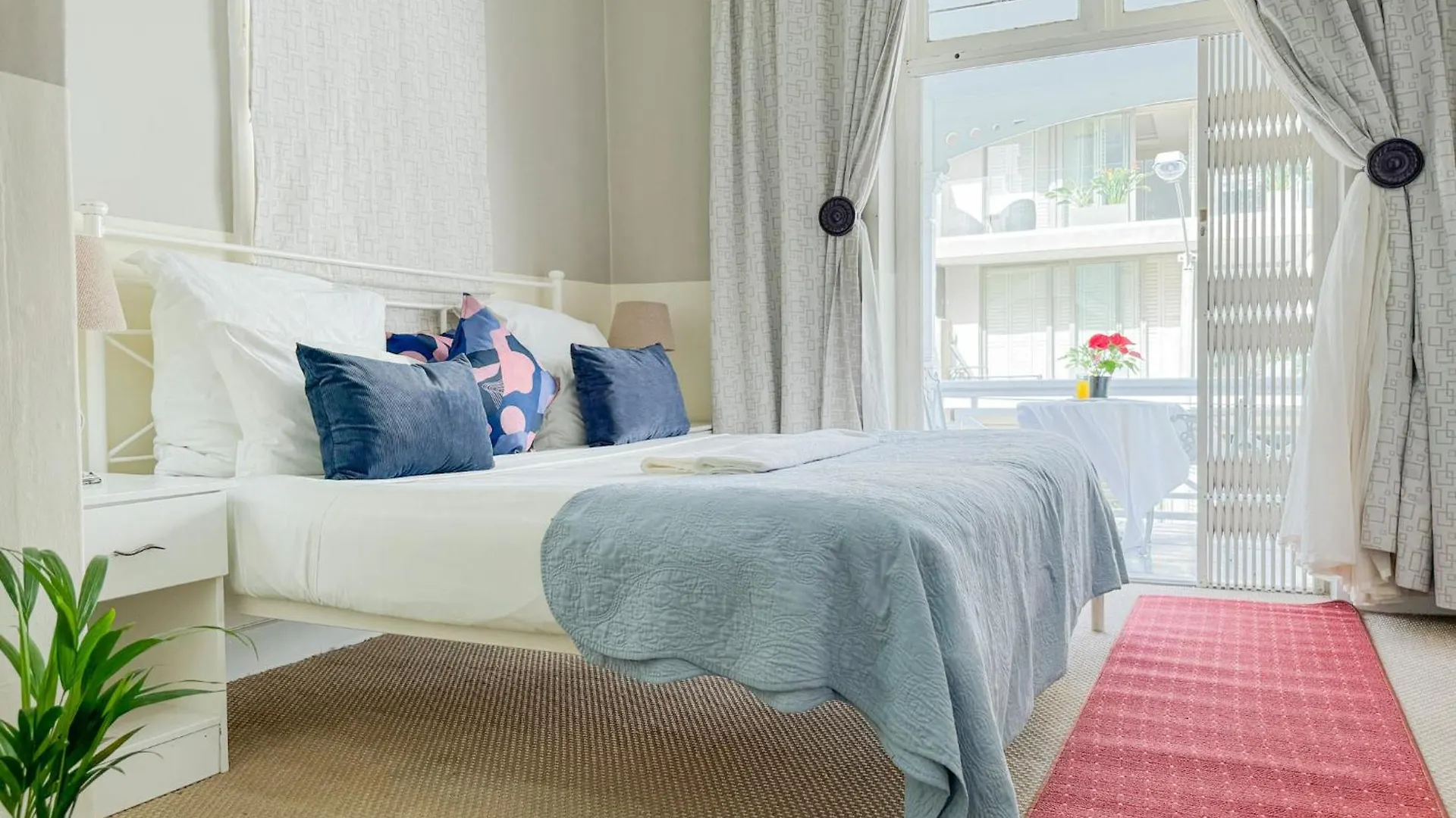 Gasthof Amoris In Sea Point Kapstadt